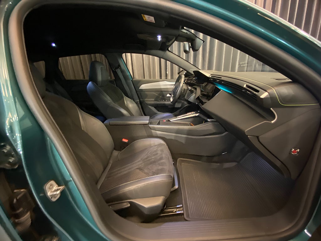 Car Image car-167342-c620a685fe2ba00a837dff25664bf93e