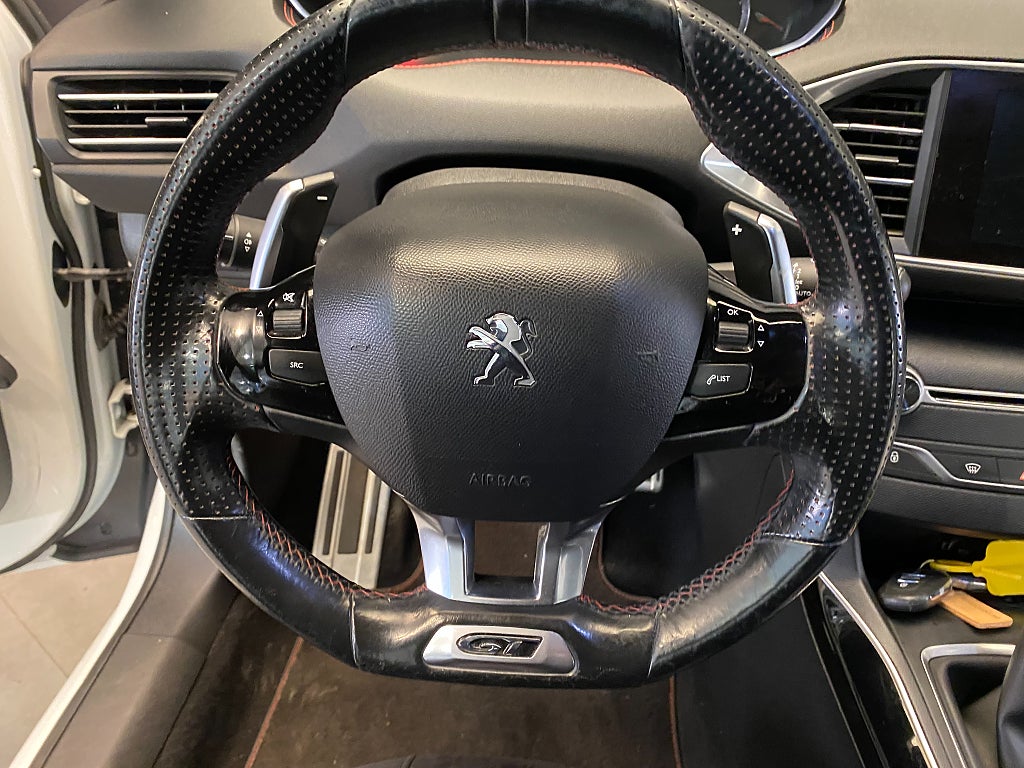 Car Image car-164628-2ba78d7f6152d1556df3e1624096e840