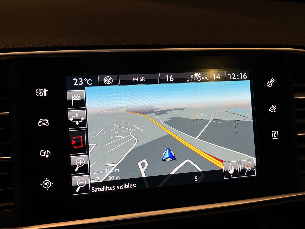 Car Image car-164628-3ee3c1f0779b48dc98fa90a717b88c88
