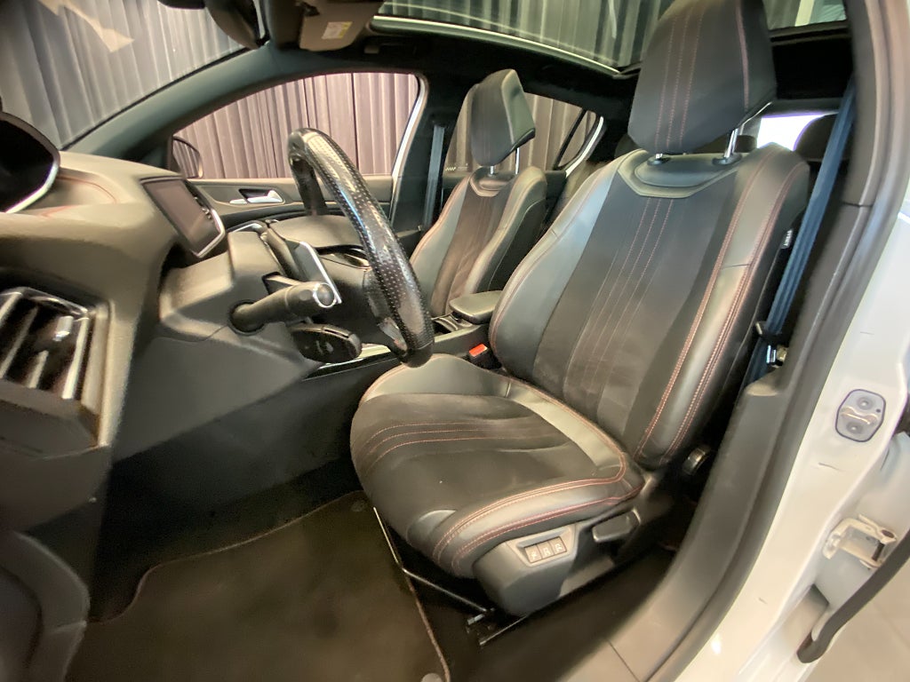 Car Image car-164628-59dec3ffffdc0249f660fdefe097c1c9