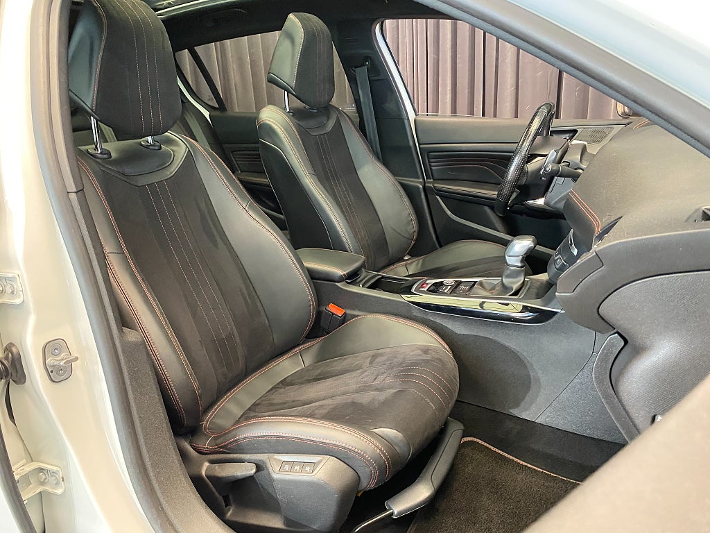 Car Image car-164628-95a90c65bda32ac098b320e528487311