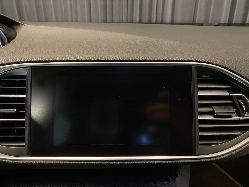 Car Image car-164628-d30dfeadc5def35fb9e61c1817657a76