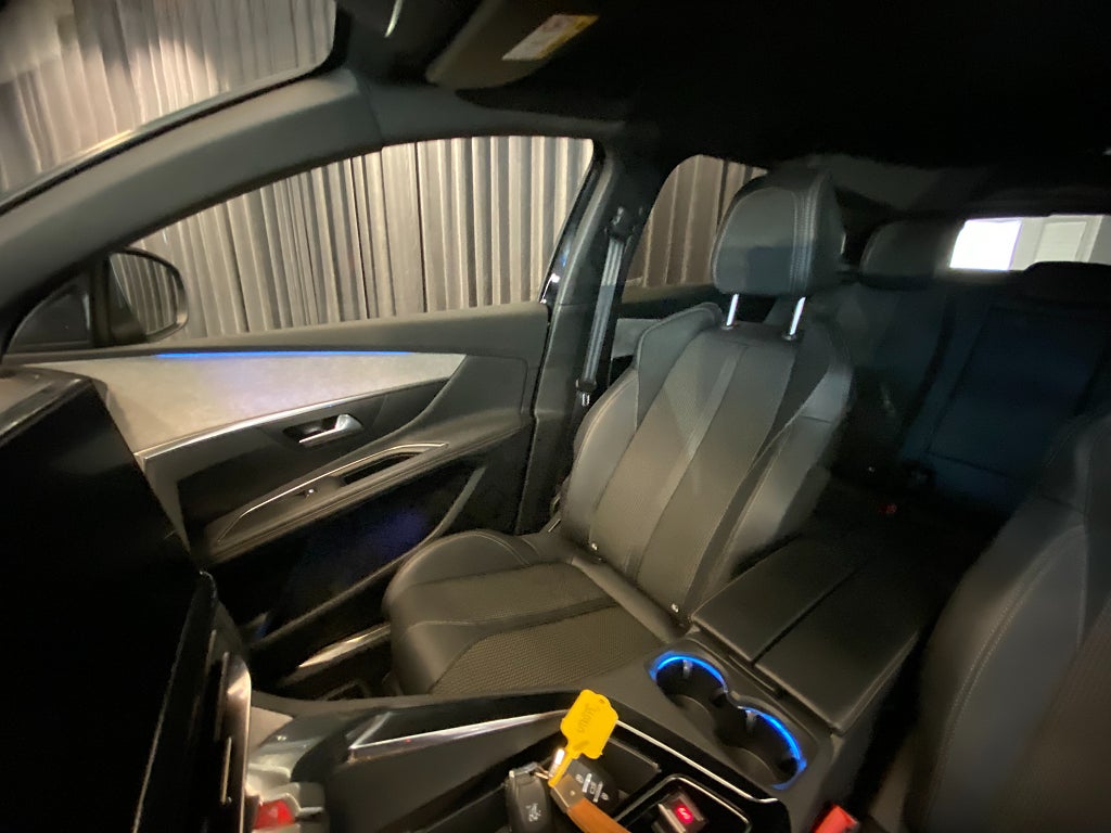 Car Image car-166605-17ebe452195f83fe566254b442c9dcc1