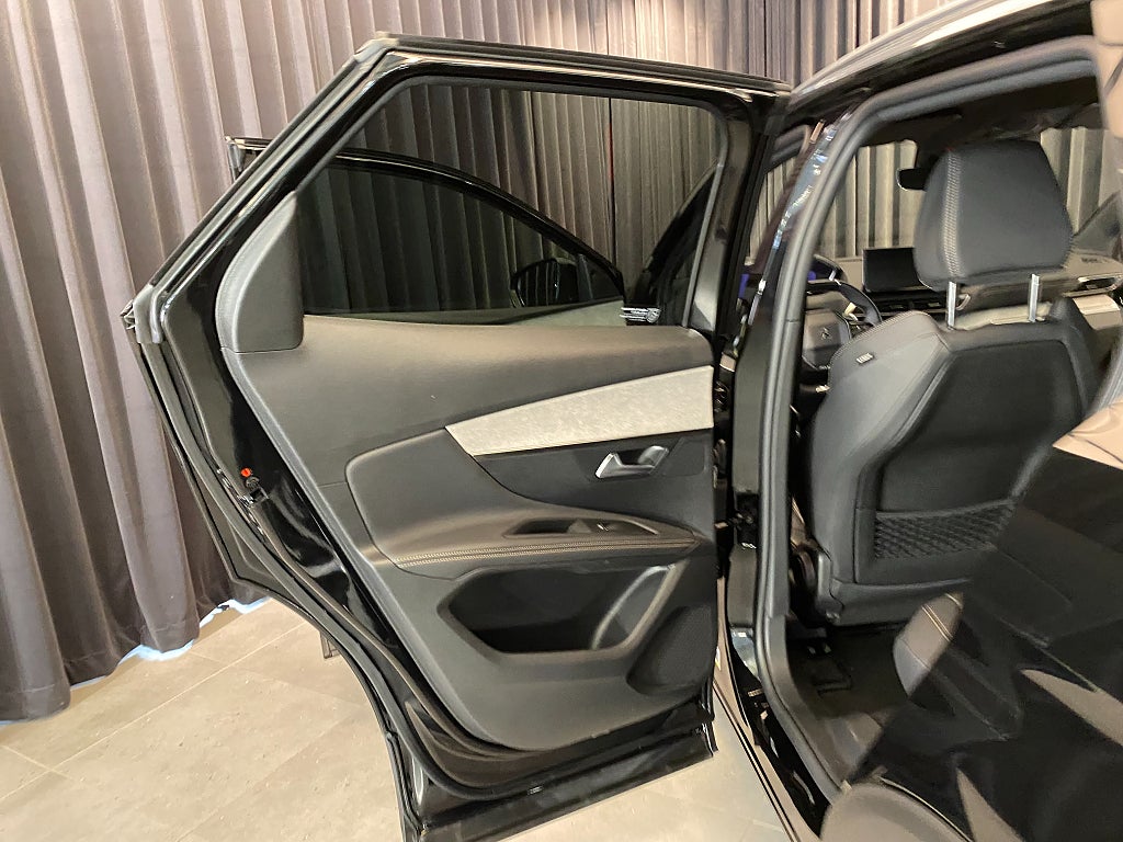 Car Image car-166605-3222790c67bc0e41d845615d54c7ccbd