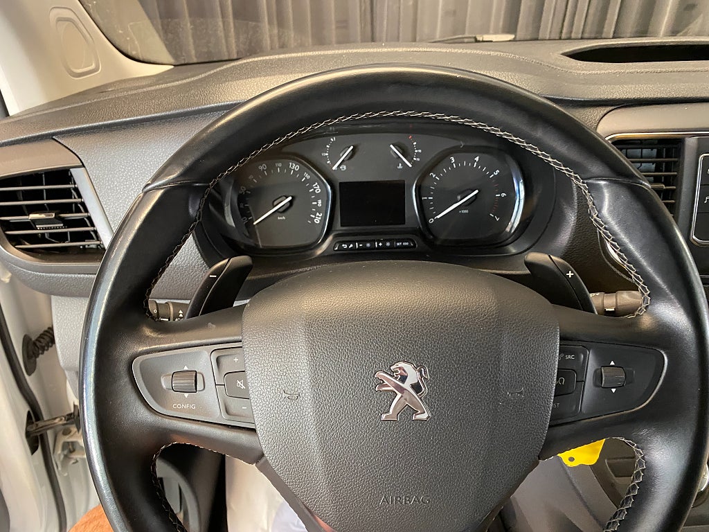 Car Image car-167805-44429c77a2174338cc3aac7849886921
