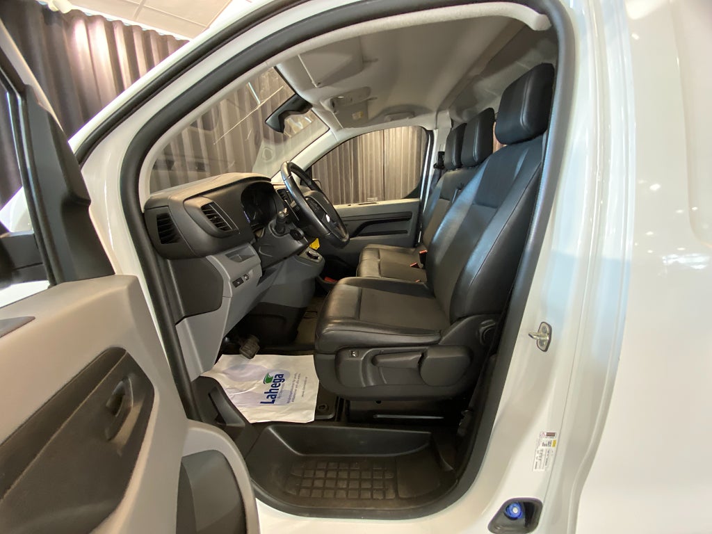 Car Image car-167805-569194396d9a96b1710eaa17b66395bf