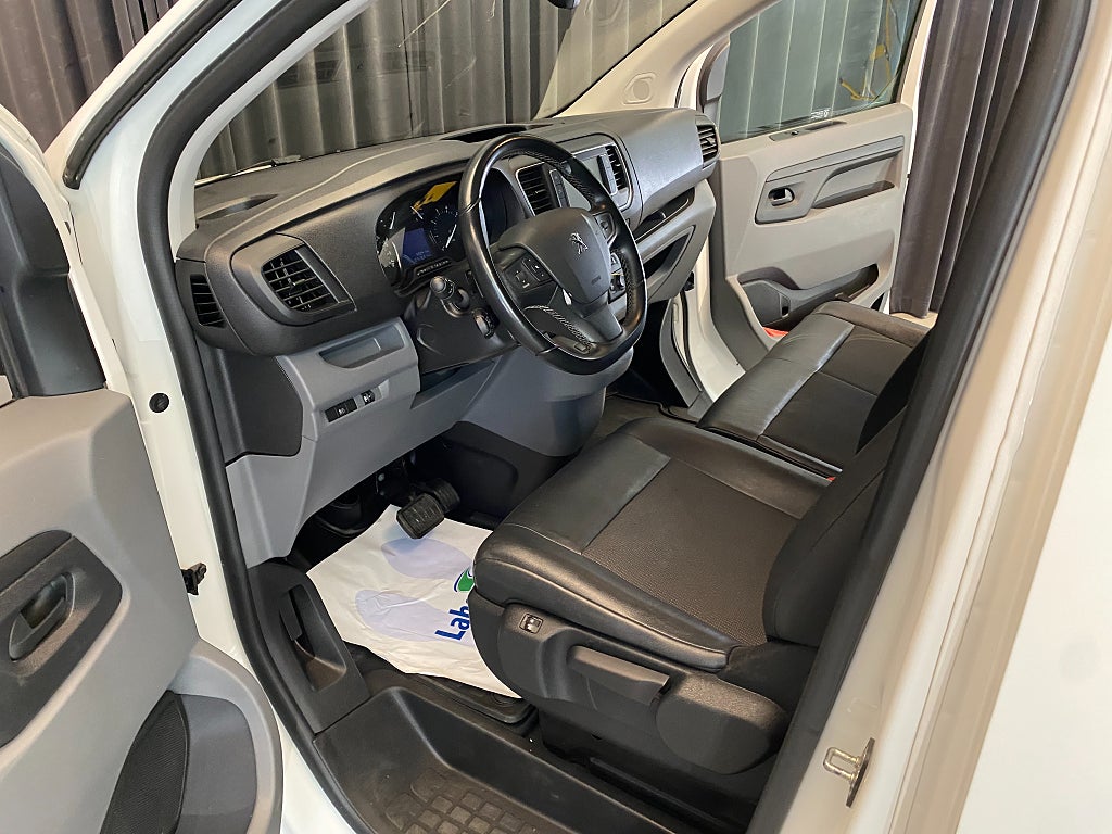 Car Image car-167805-6b9ccc92a06f27285998ab57b5e71924