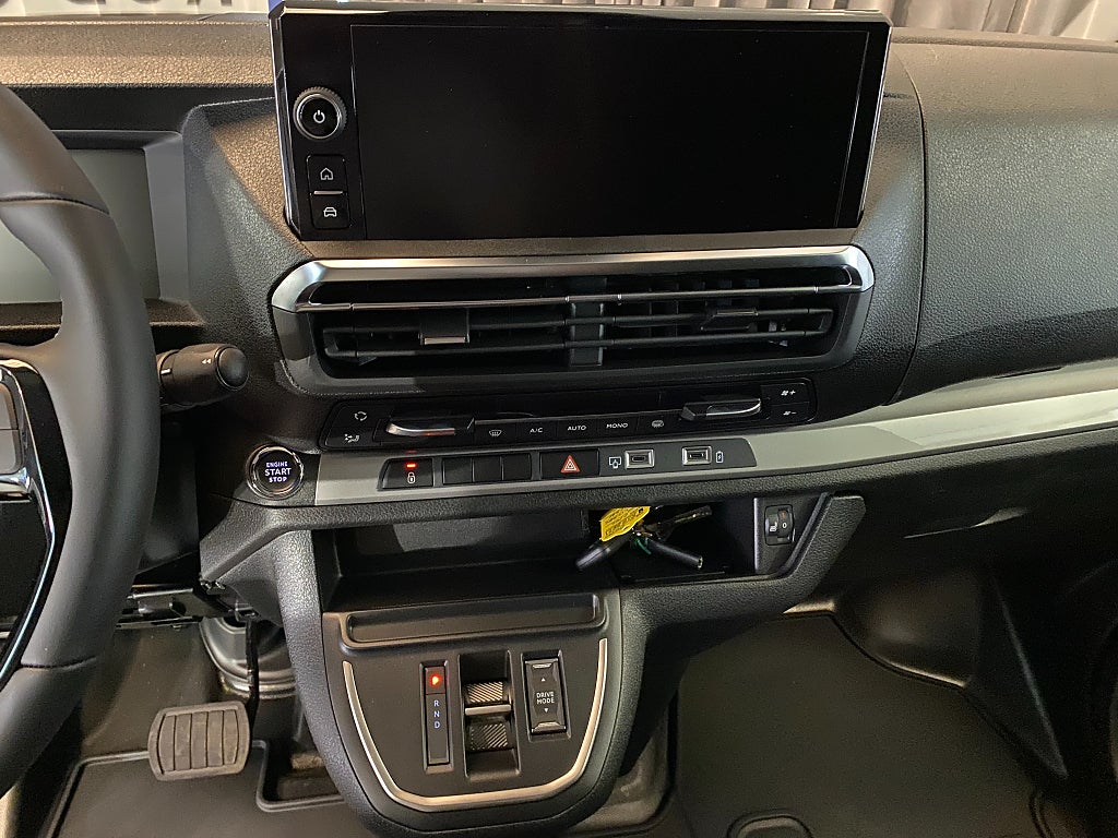 Car Image car-168046-146f67cf7b529b8ca105efdbc8036ee3