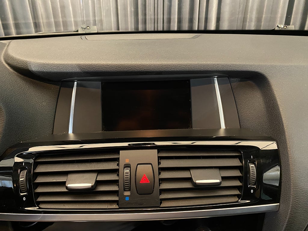 Car Image car-168156-f3b39e5ab6a8f3150bf3ac0204b41fe5