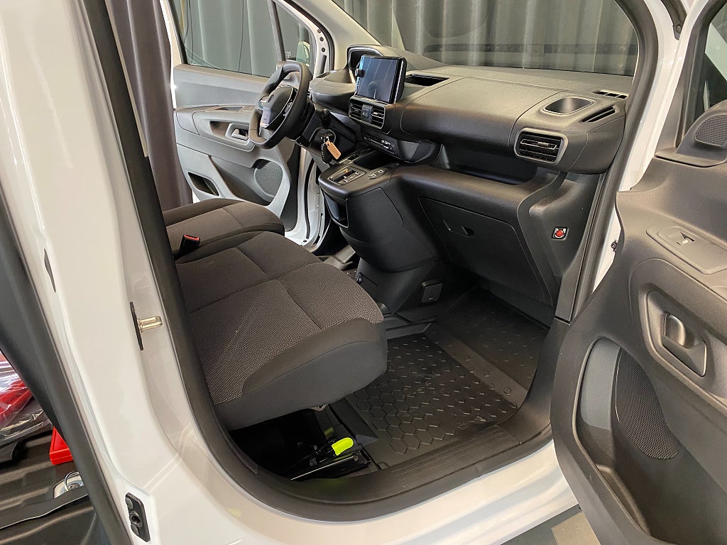 Car Image car-168261-aa2cddb5e36fef15abc3714d78b682fd