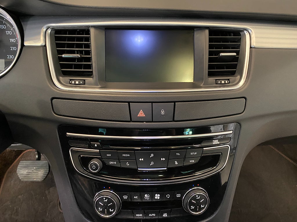 Car Image car-168350-83cb9a843a6b0b8e84a5643e759d1530