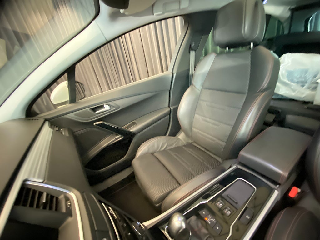 Car Image car-168350-93fb16431f2204acaf0b0dead1cf86aa