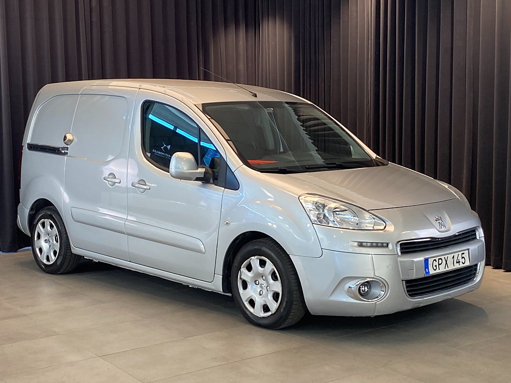 Car Image car-168463-4c5a4158662f62507bb72b1c2ad59120
