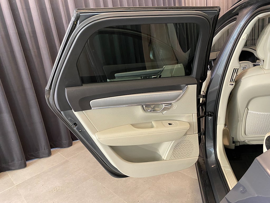 Car Image car-168508-fb079d7a810efe38421df6fc7ed02fc7