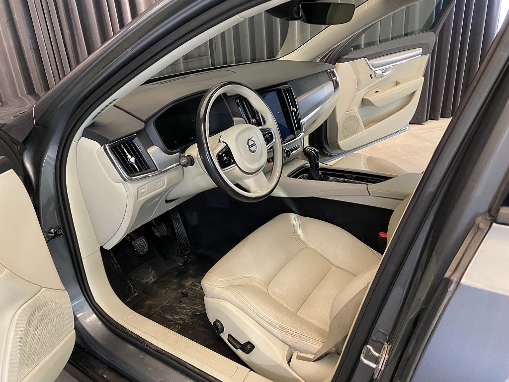 Car Image car-168508-feaaacb27fa3d1a0a46a7825d37c8024
