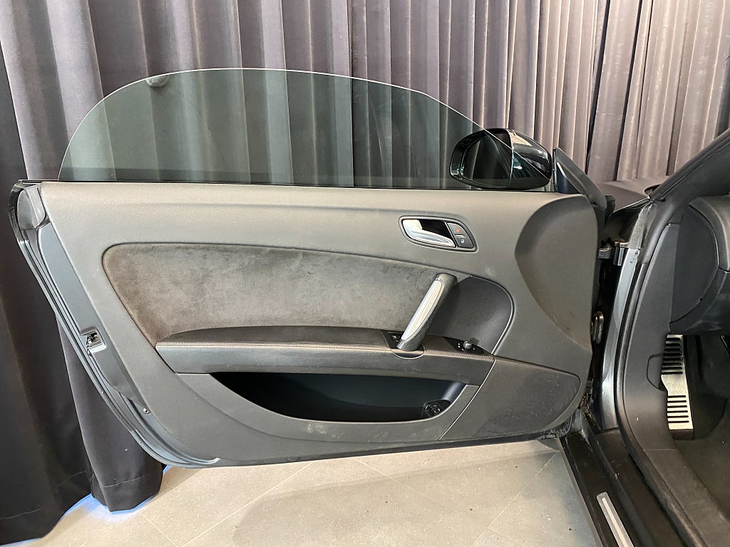 Car Image car-168762-95d857941dd1ac15ee7b89116d6ccbf2
