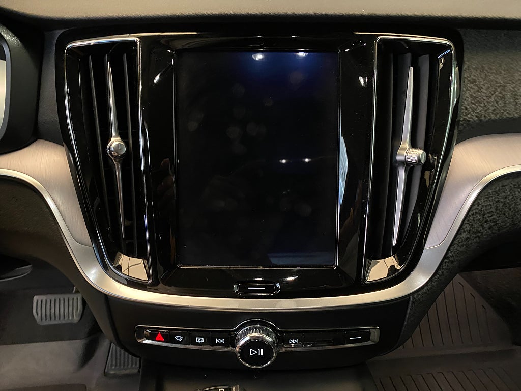 Car Image car-169017-364d4f4e718f9af29e32e7e366fe5d17