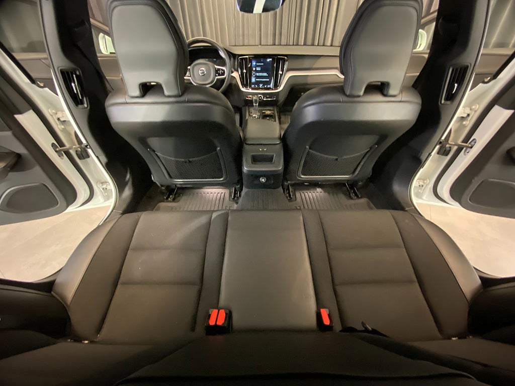 Car Image car-169017-e114df4765d09d5d1f1c773263b33464