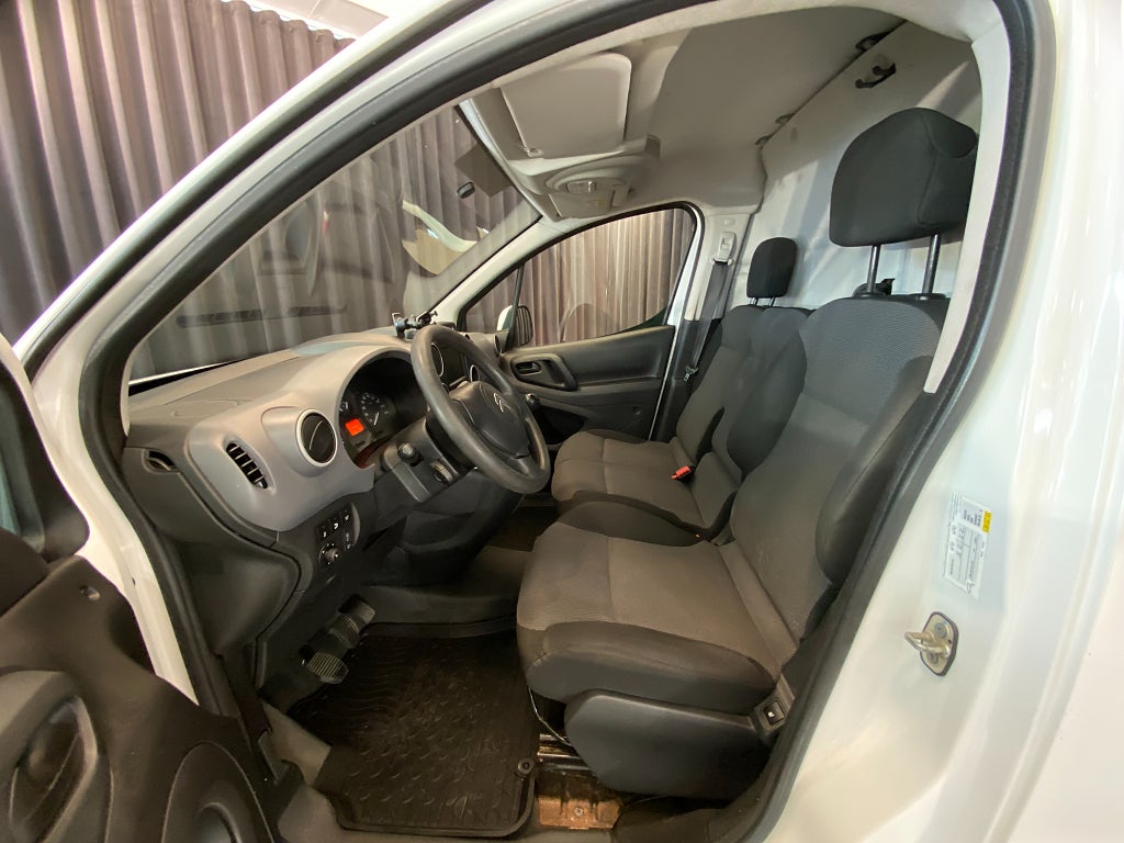 Car Image car-169089-1c048d8ecf43b8d9551c9c725d0c8548