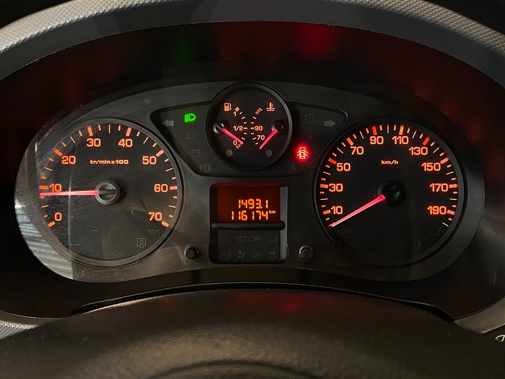 Car Image car-169089-65de2d6661d381762df59205905e656f