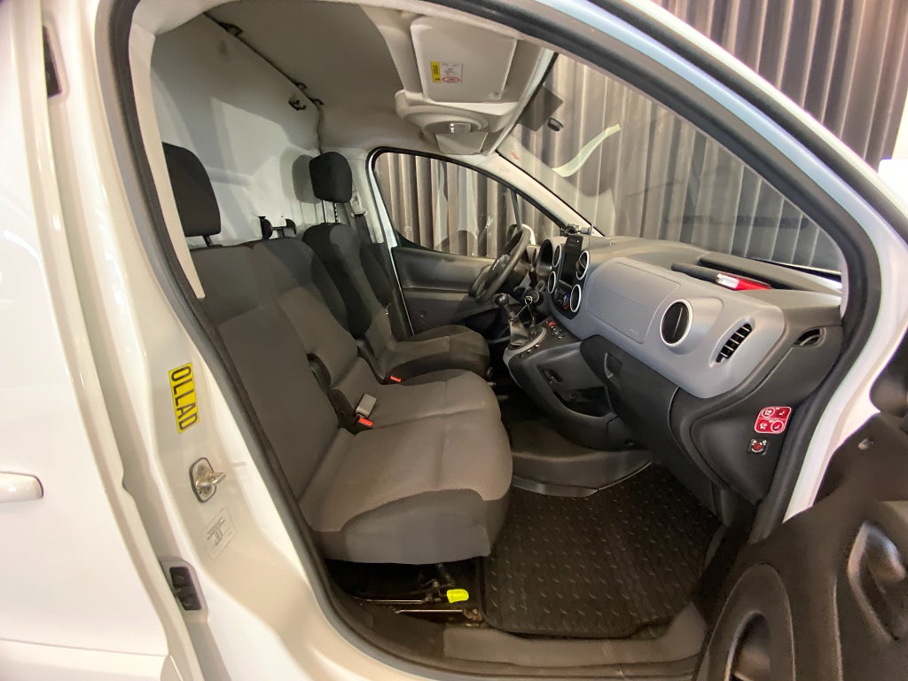 Car Image car-169089-6e438cdfbef72e068c4be3c030e525c5