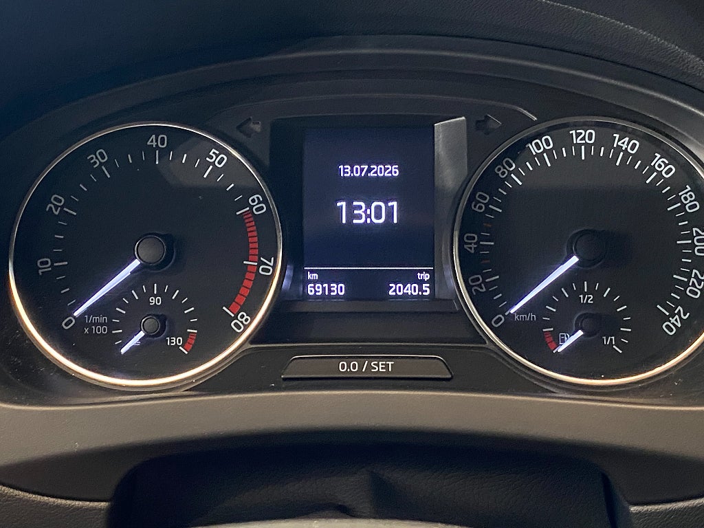 Car Image car-169197-19153774262aed77dba9c88199784612