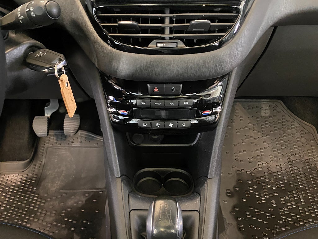 Car Image car-169199-26f111e8116a9735ce1e1ec77c86b732