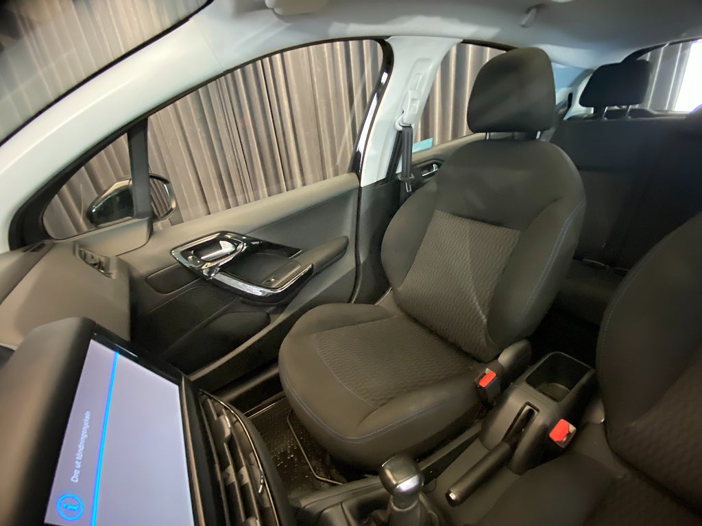 Car Image car-169199-4f62ea4ddb8a1ba9dad8c3e966c6b41d