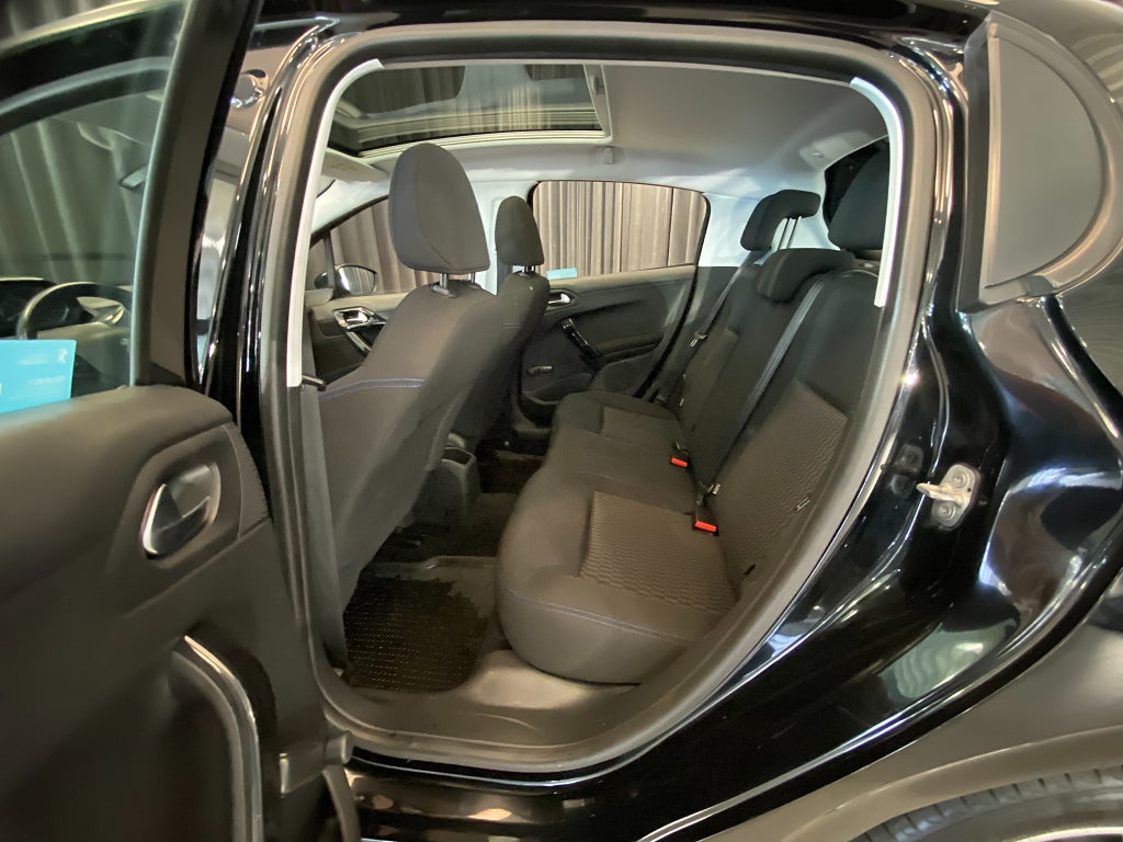 Car Image car-169199-e117aae806cbd57eef3fae4d0bcd2737