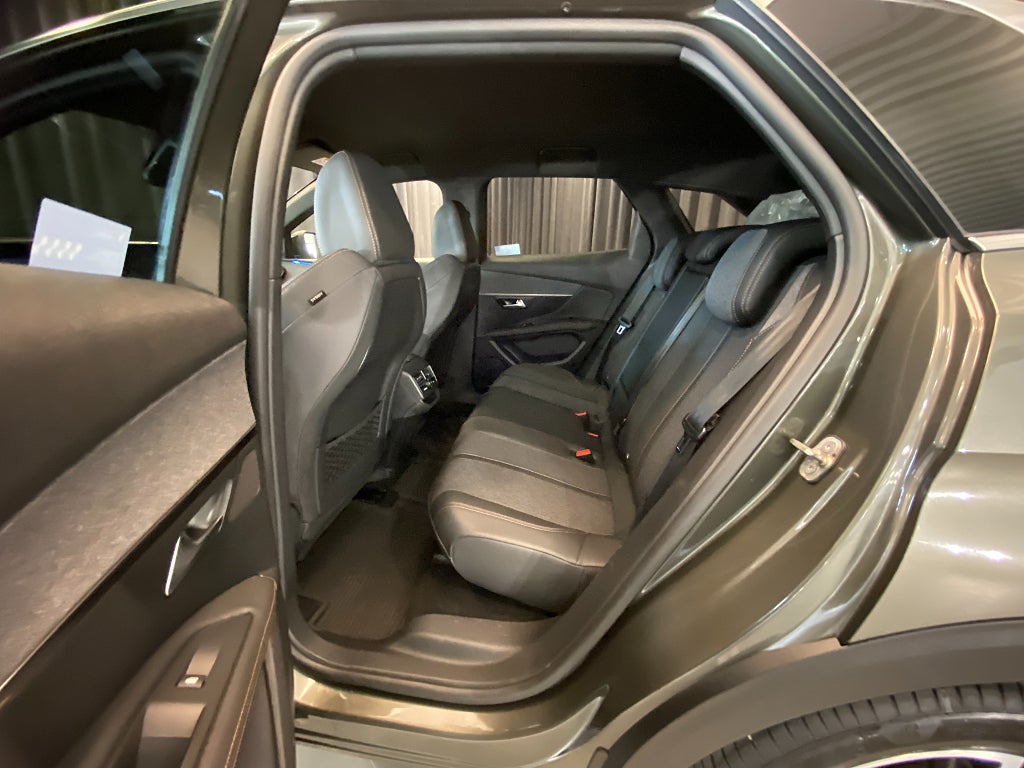 Car Image car-169550-aab41dd3f6b7ff3a9cacde3a03fa7946
