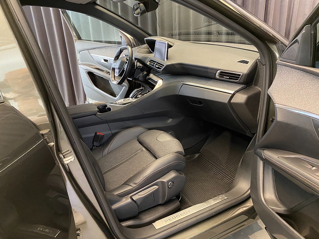 Car Image car-169550-c93e6f171ebe71fae9b92a7e5ac6dae2