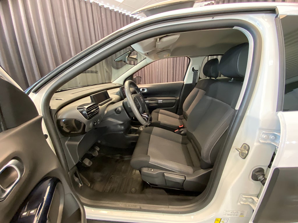 Car Image car-169699-24fba6d5e56080fd883a51668a86a1b0
