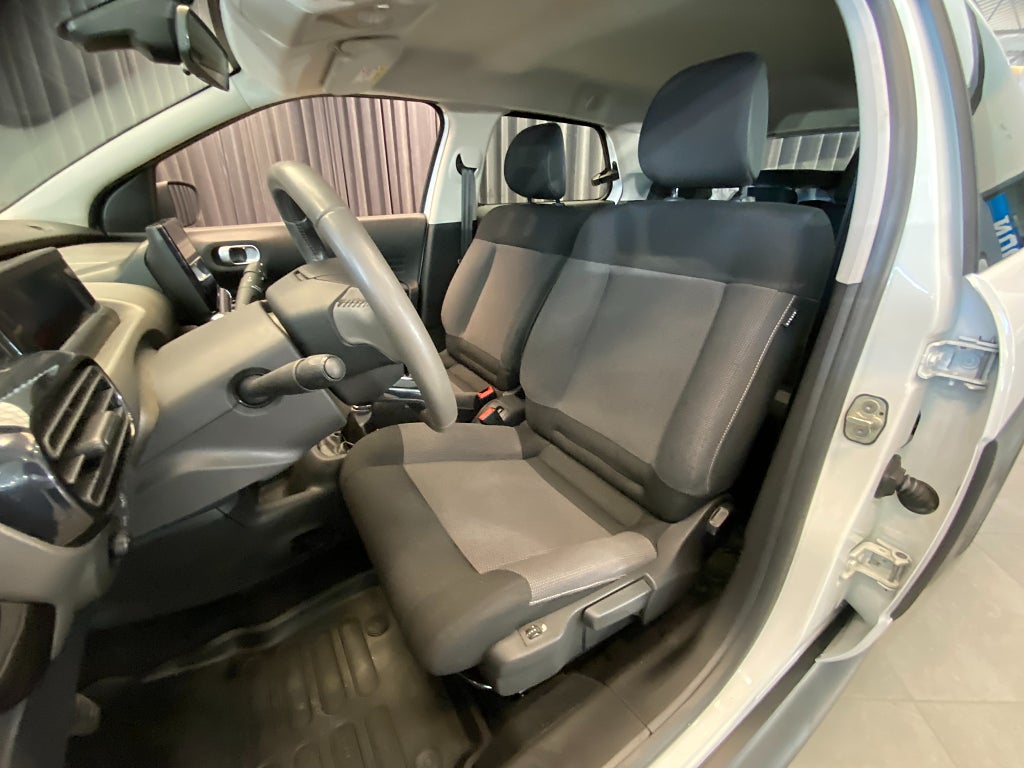 Car Image car-169699-2b4fedc8a6e45e831c401c9a797089e6
