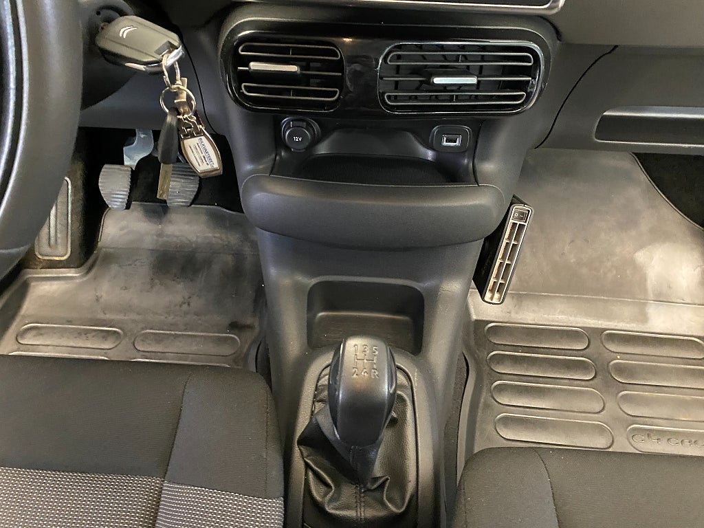 Car Image car-169699-d9b9dbcfdb71dcecc4b688486e3e55d7