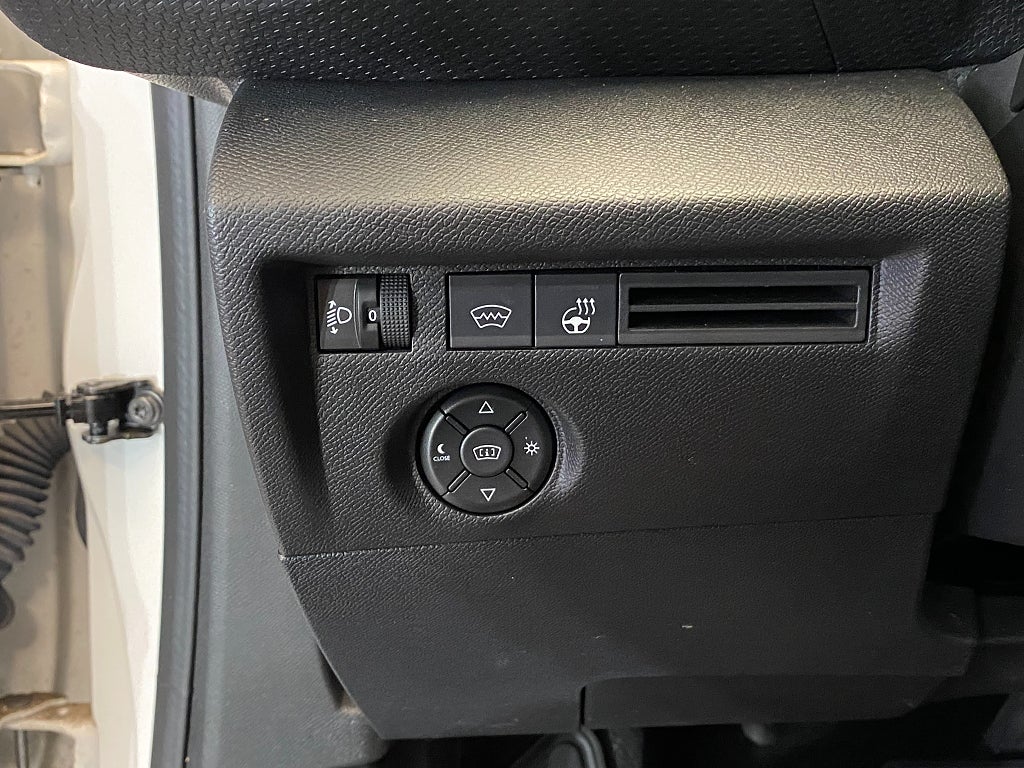 Car Image car-170221-3b954d18c6f00662760f273fee3ba2ab