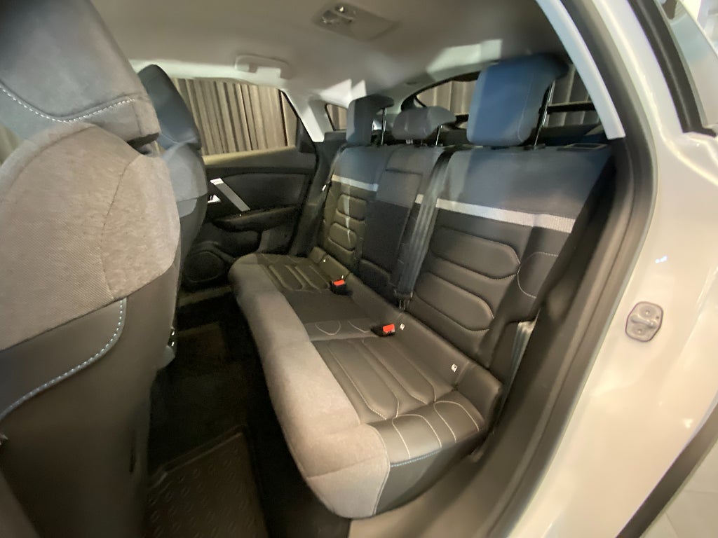 Car Image car-170221-a69c496653f1911cabd89df2700c2e07
