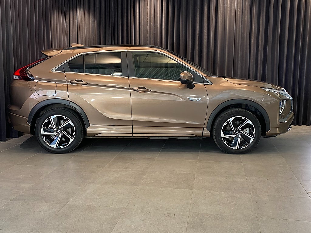 Car Image car-170301-5aff9edca7eaf0f22e5f70fc65eacaad