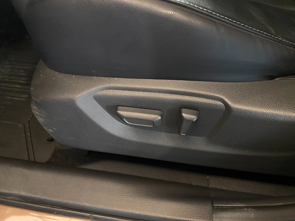 Car Image car-170301-86a0f8d09c74fe441e3b630334741283