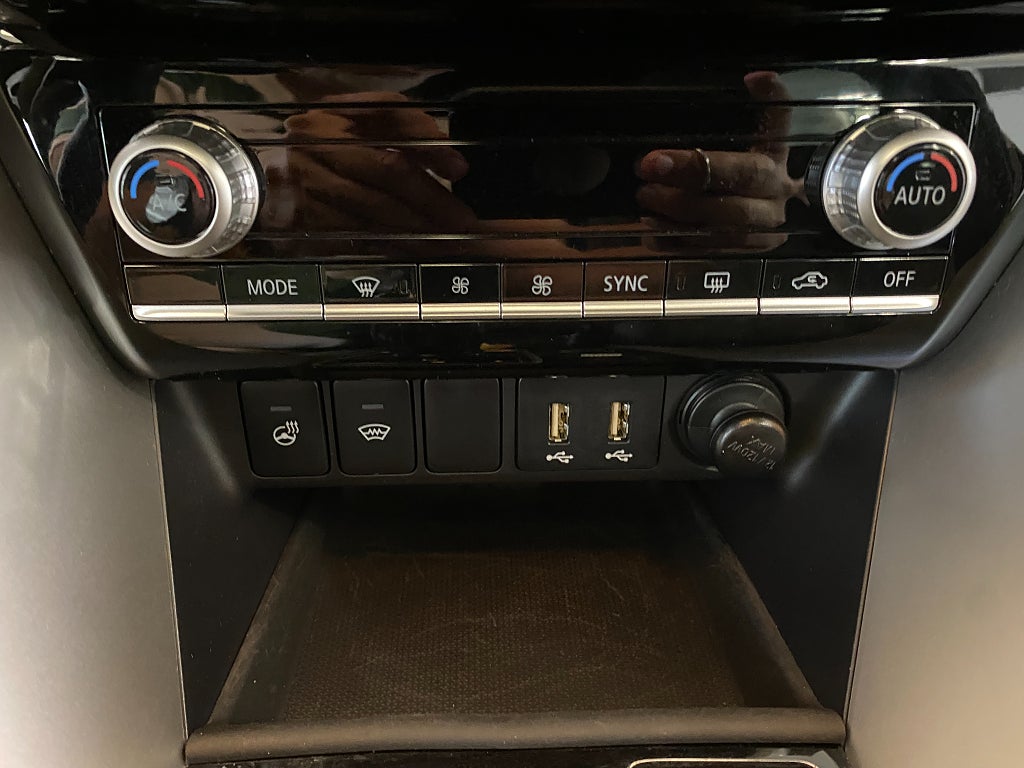 Car Image car-170301-9a107e437b29a826e9abef42a84258e5