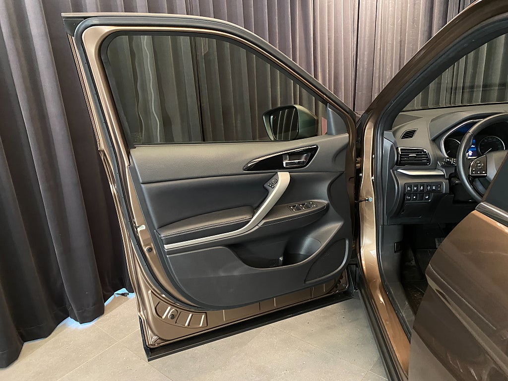 Car Image car-170301-a84e1ced072499cd00484349981013b6