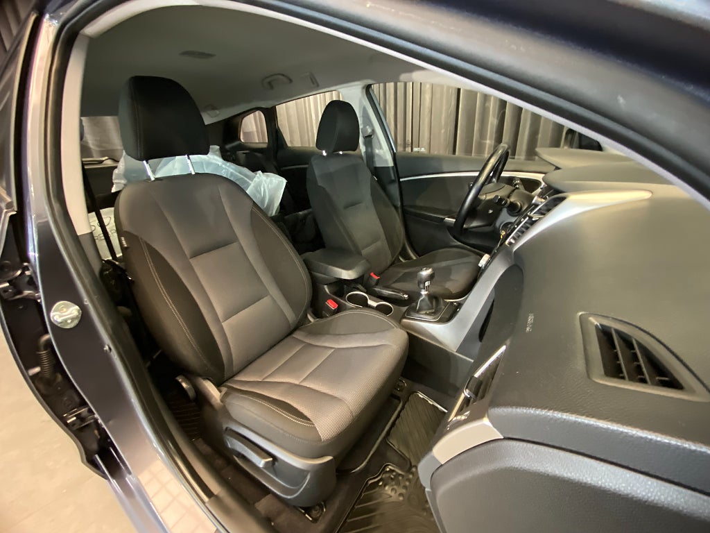 Car Image car-170361-75329b3acceb33ae04d719f8d2654fa3