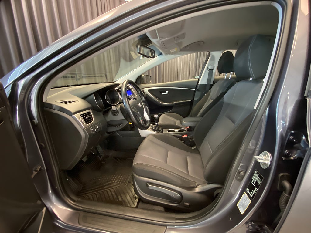 Car Image car-170361-b456b34d19ae97361291dfb414bbdf08
