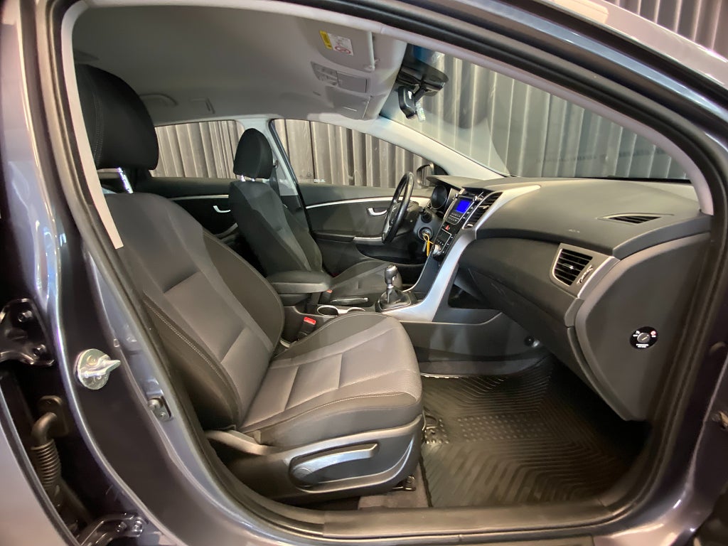Car Image car-170361-fb336cf683afb43ad39ad1c28efc9ed9