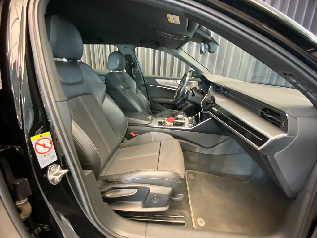 Car Image car-170401-01e6888f306dd4f6ef85e360950e2706