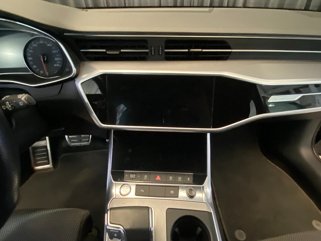 Car Image car-170401-4bd74bb1ee0c973051370ededa713877