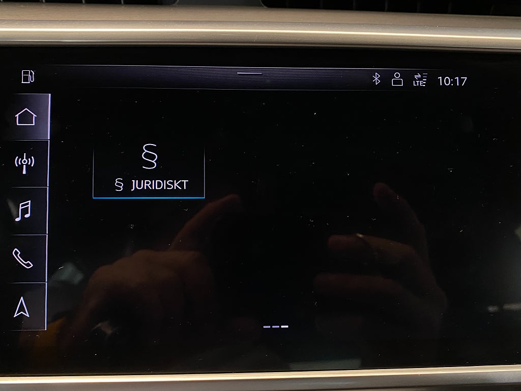 Car Image car-170401-8563adb0b1cbb474db81eb01df30d238