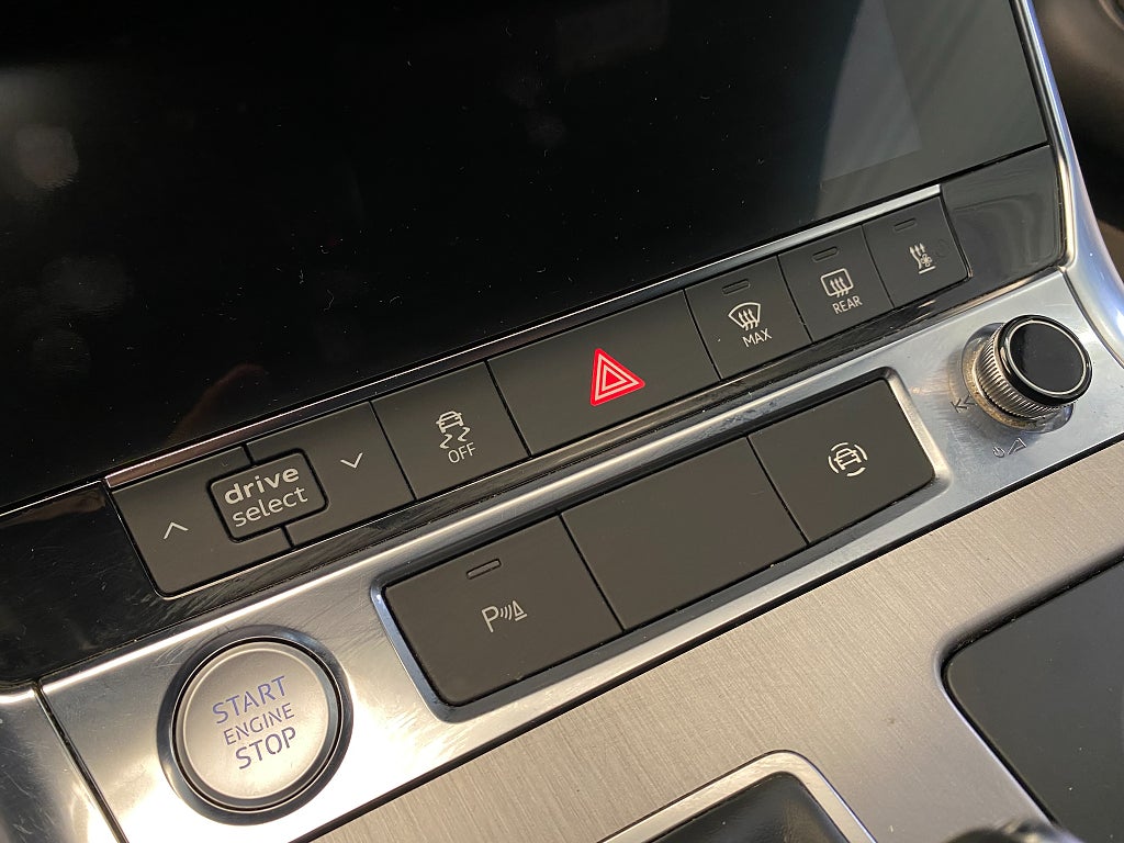 Car Image car-170401-9eccbf359219f9e18445cb2e6b8bf138
