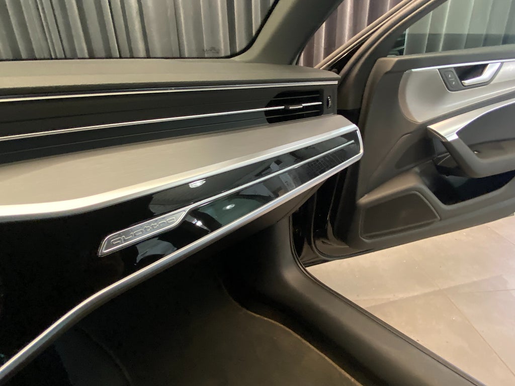 Car Image car-170401-ad50123e3fa9c64aa0a0fb5586fadc04