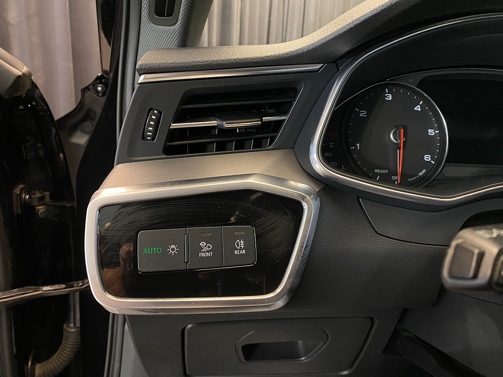 Car Image car-170401-bb1677d5eaeae112d0566c6303ea546f