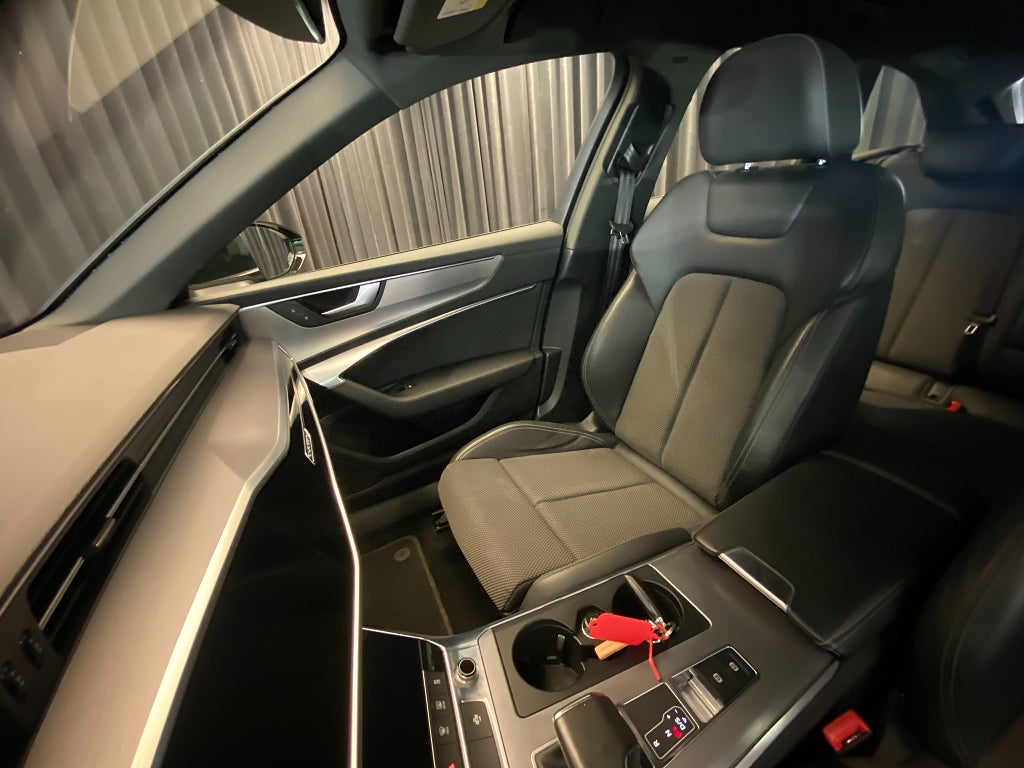 Car Image car-170401-ea161d3b60f778609170dd18d3428edc